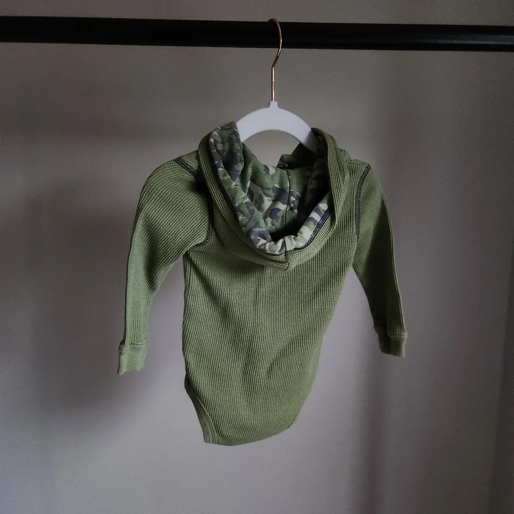 Lucky Brand Hooded Onesie‎ & Pants Outfit 6-9M